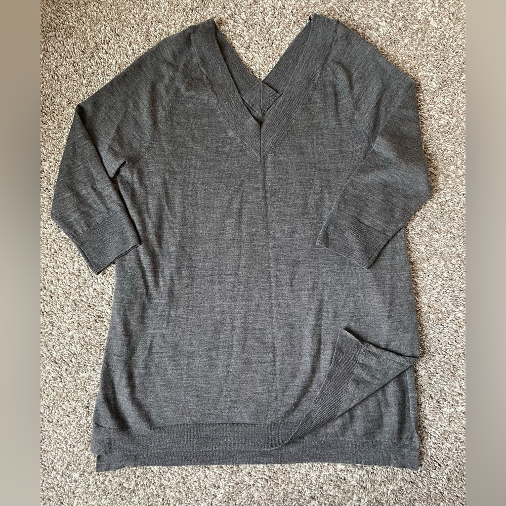 Womens Vneck Sweater